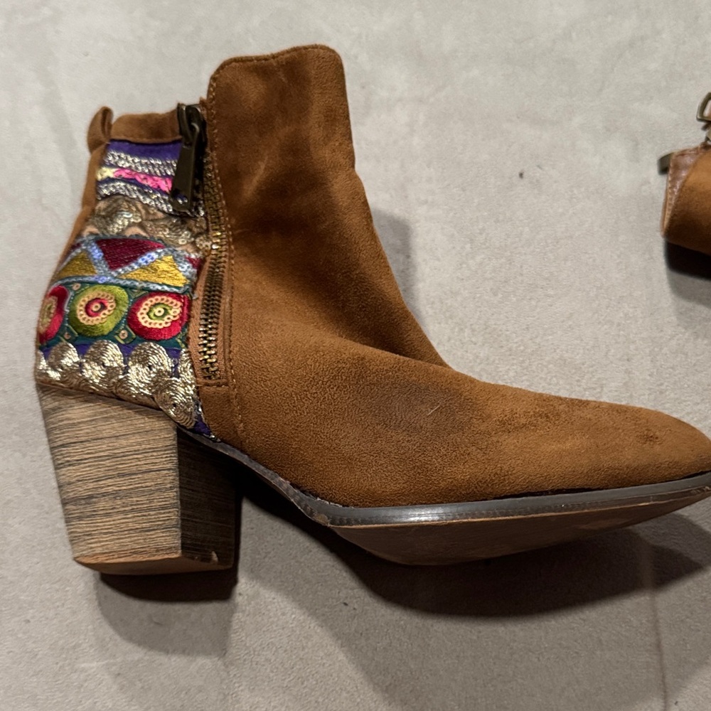 Corina Embroidered Brown Ankle Boots